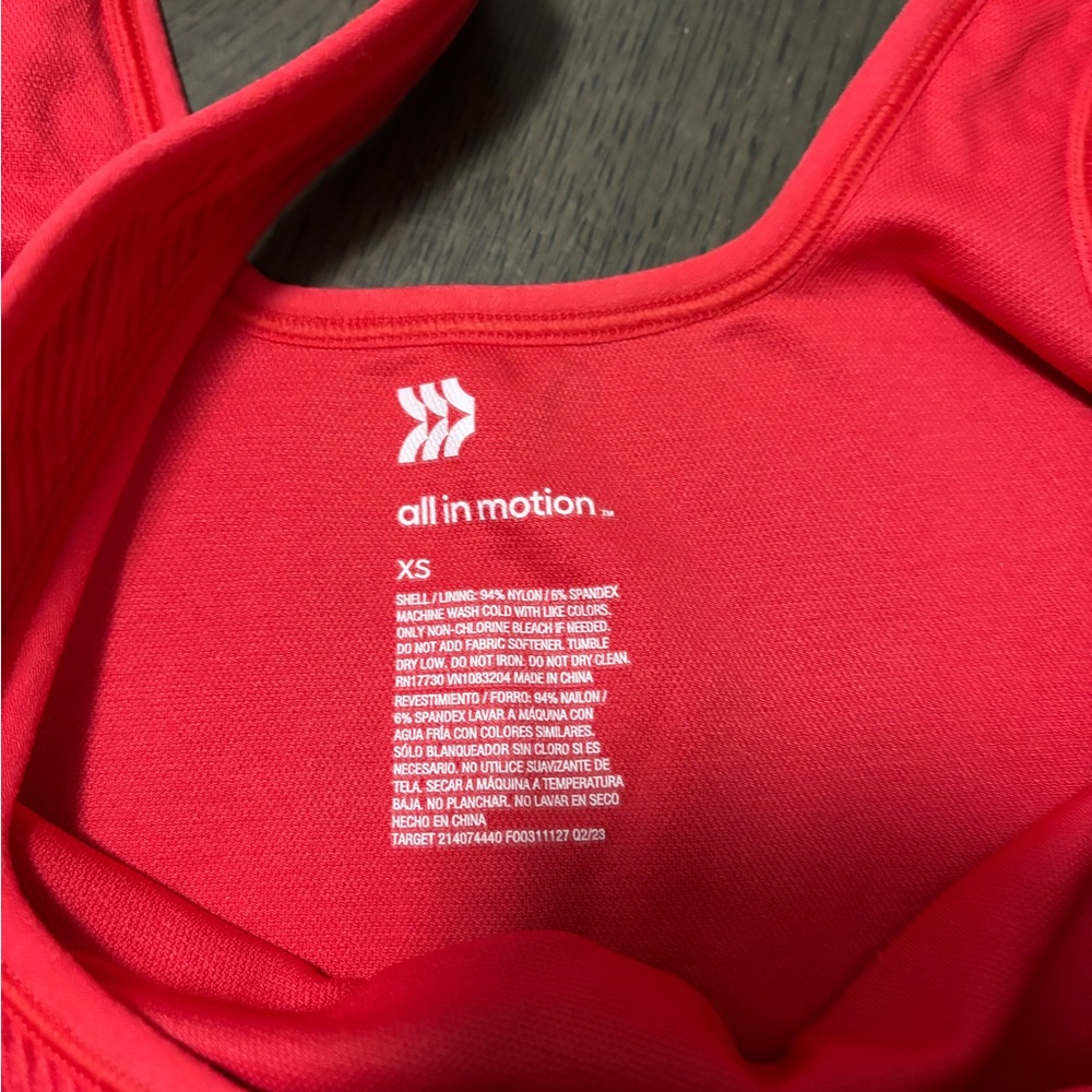 4 sports bras - all XS - Picture 13 of 13